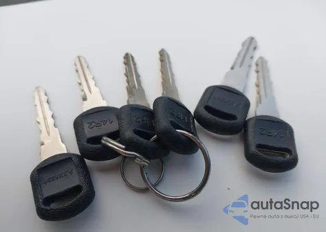 2004 Chevrolet Silverado 1500 Ls z USA, uszkodzony, nr VIN 2GCEC19T841420602